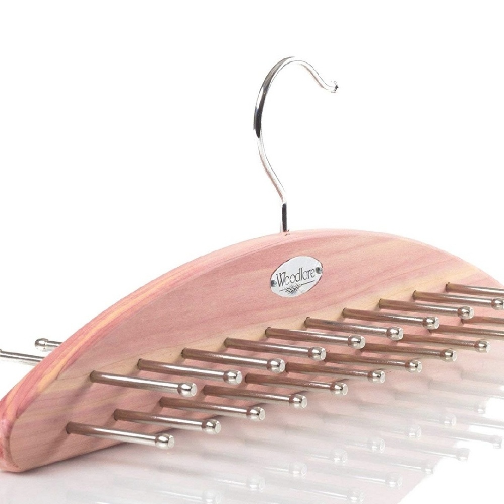 Woodlore Cedar 42 Tie Rack